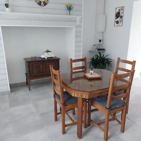 Les Jonquilles Holiday home